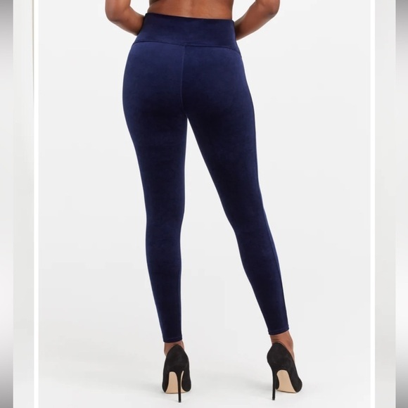 SPANX Velvet Leggings - Picture 4 of 11